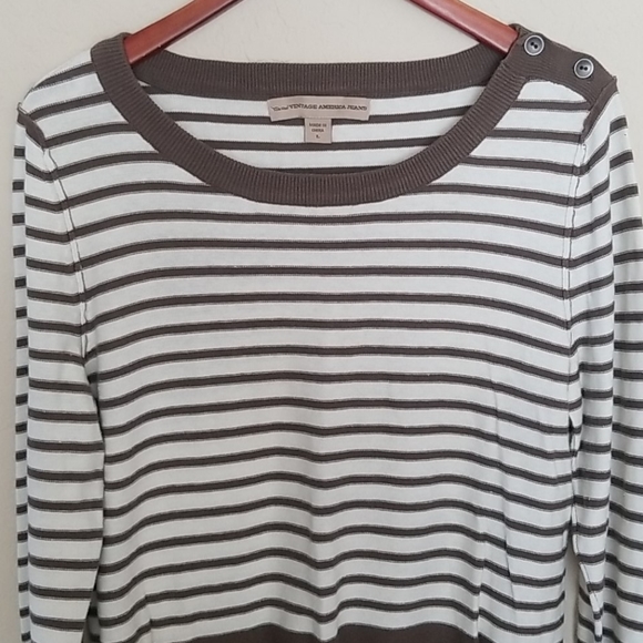 Vintage Nine West Light Brown Striped sweater - Picture 3 of 5